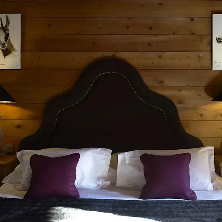 Les Fermes De Marie Otel 5*