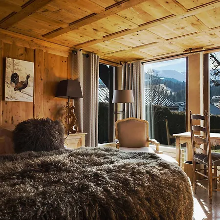 Les Fermes De Marie Otel 5*