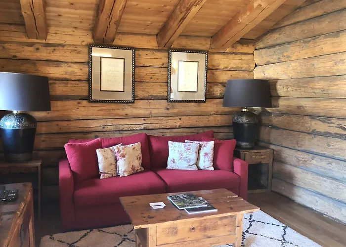 Les Fermes De Marie Otel 5*