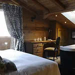 Готель Les Fermes De Marie Межев