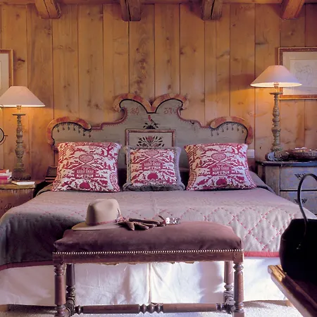 Hotel Les Fermes De Marie 5*