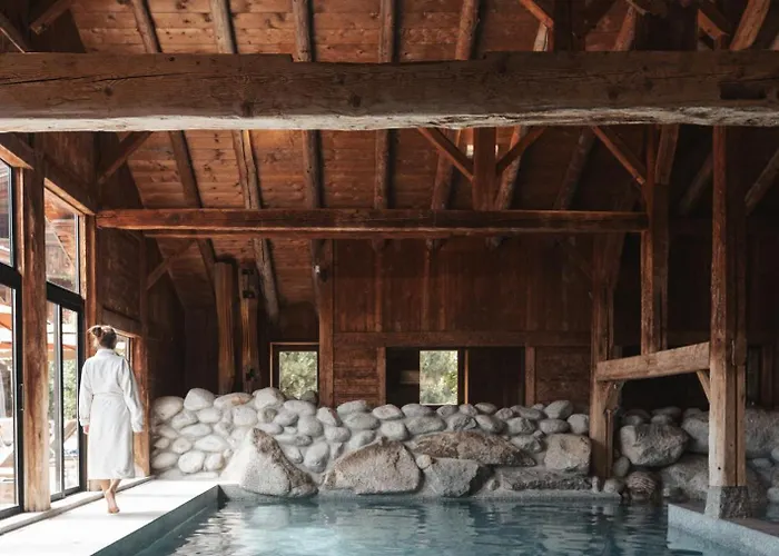 Hotel Les Fermes De Marie 5*