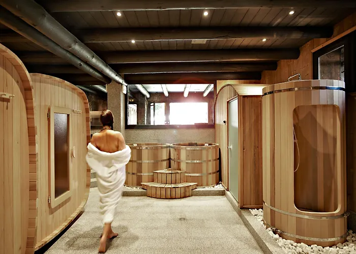 Les Fermes De Marie 5*