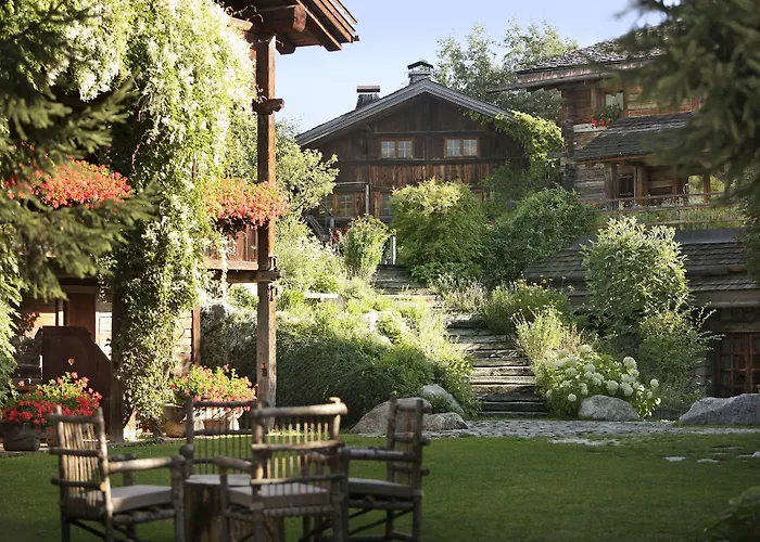 Les Fermes De Marie Otel 5*